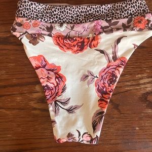 Mani Reversible Rose/Lavender Glitter High Waist Bottom S